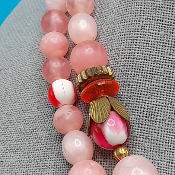 Vintage Pink Lucite Bead Necklace, Two Strands, Mid-Century, 17 1/2" - Picture 3 of 11